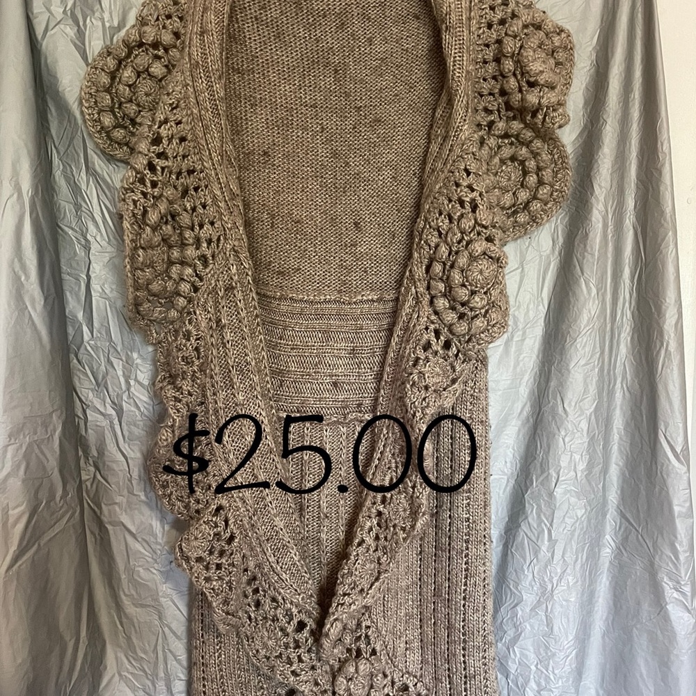 Warm Wool Covering! Keeps you Warm in the Winter☃️
